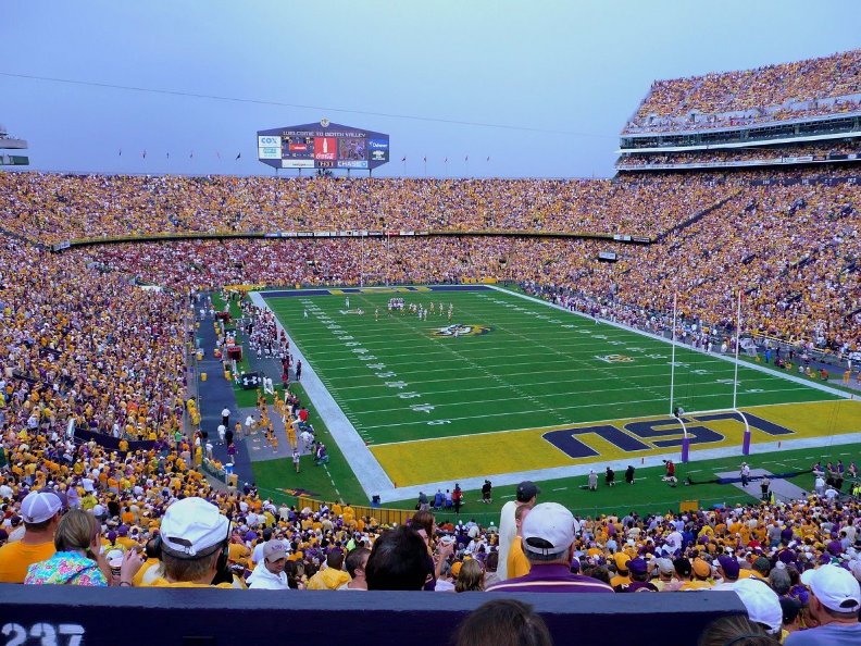 Taıger Stedıým / Tiger Stadium