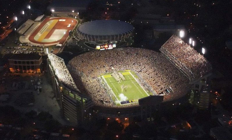 Roýz Boýl / Rose Bowl