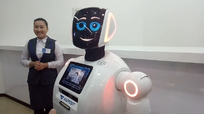 Bıyl Qazposhta taǵy bir robot-pochtalonmen tolyqpaq