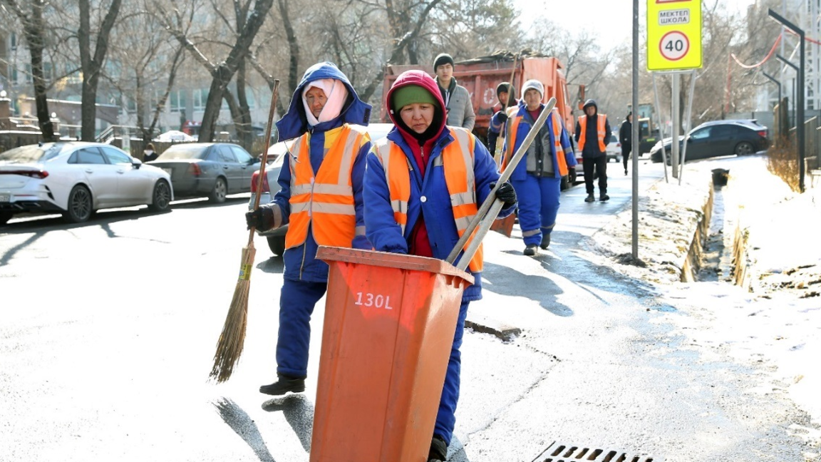 «Almaty – bizdiń ortaq úıimiz»: ekologıalyq naýqan bastaldy