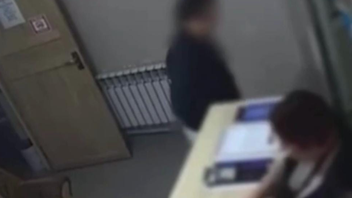 Almaty oblysynda muǵalim men jasóspirimge qatysty oqıǵa boıynsha tergeý bastaldy