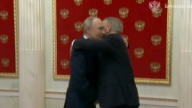 Nursultan Nazarbaev Máskeýde Vladımır Pýtınmen kezdesti