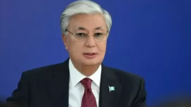 Toqaev: «Memlekettik qyzmette endi tek kásibı bilik sheshedi»