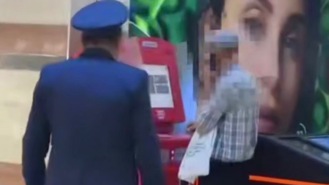 Орал тұрғынын полиция алаяқтардан арашалап қалды