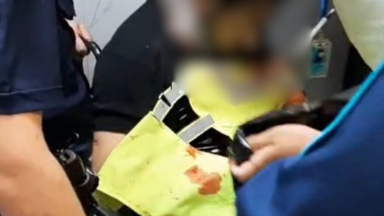 Алматы әуежайында ер адам өзіне қол жұмсамақ болды