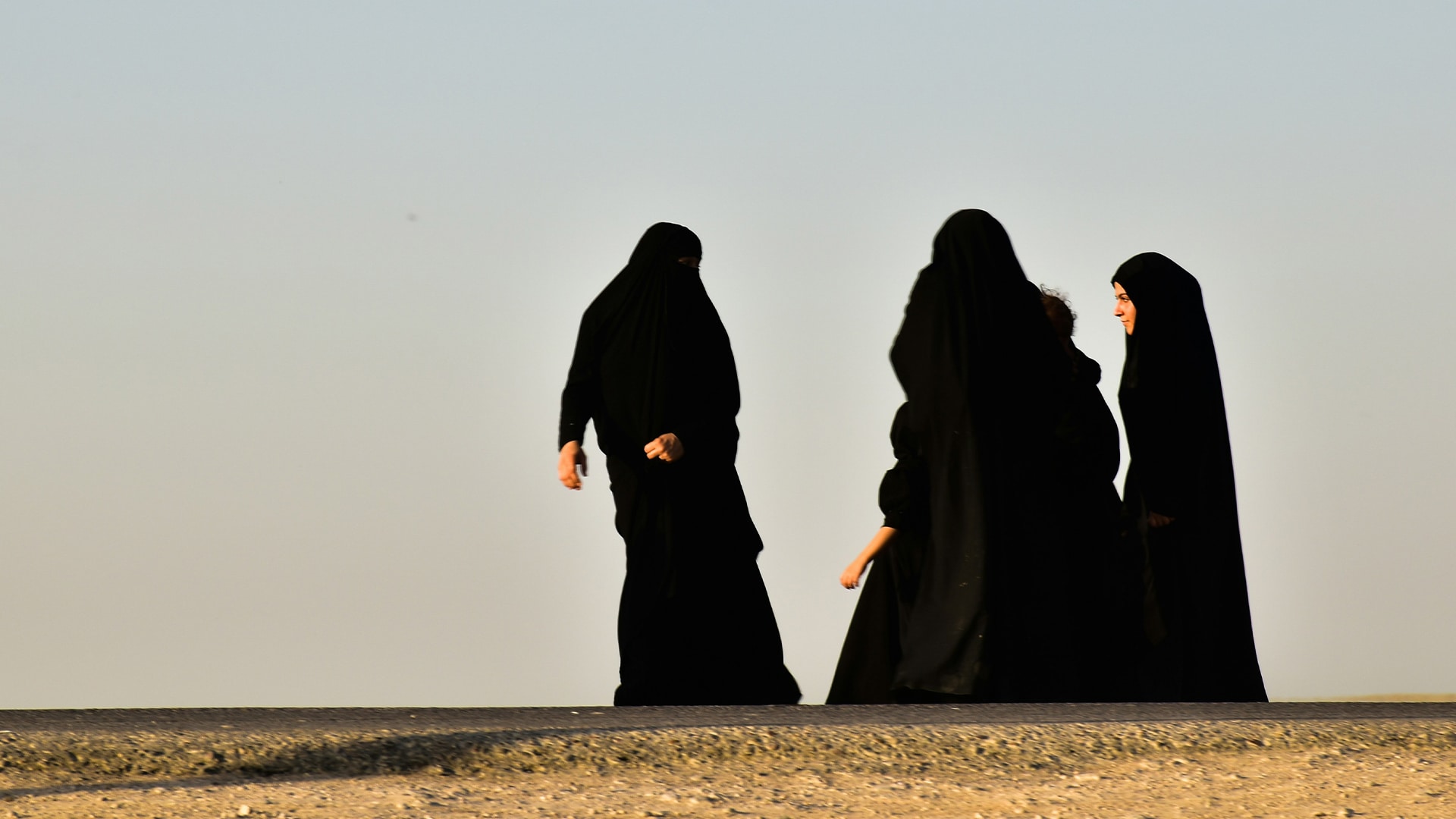 Kazakh blogger sparks scandal by openly living with three wives
