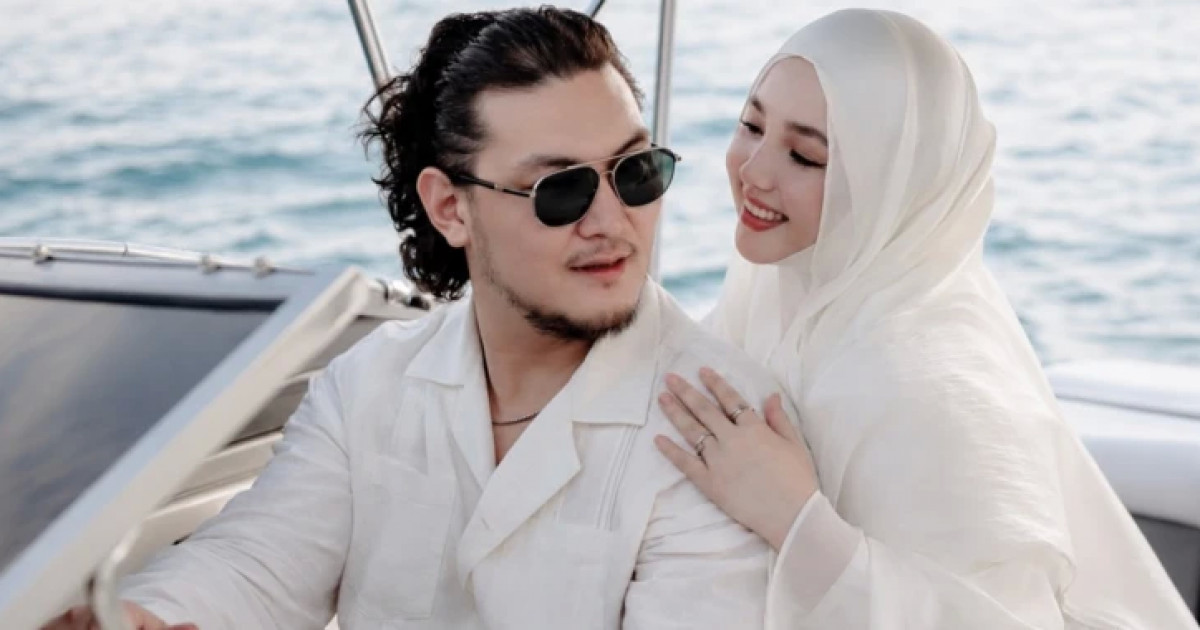 “I'm amazed...”: Zhiger Auypbayev shares touching video with wife