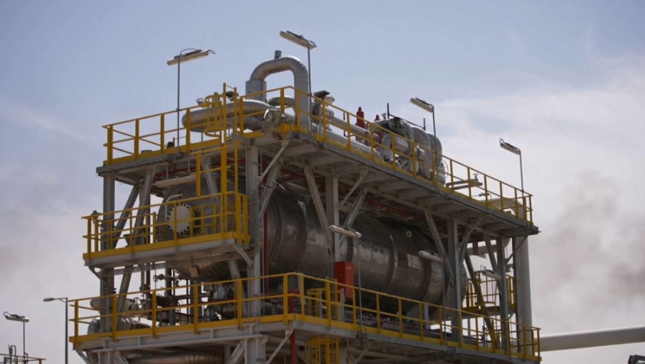 Oil prices edge higher amid US-Iran tensions