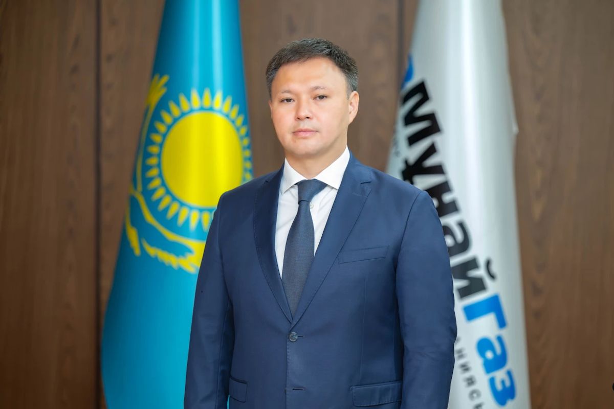 Half a Billion Tenge for KazMunayGas Top Managers: Khasenov Explains Million-Tenge Payouts