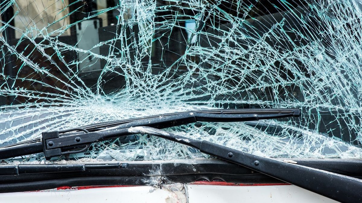 Two Minors Die in Ust-Kamenogorsk Crash; Teen Driver at Wheel