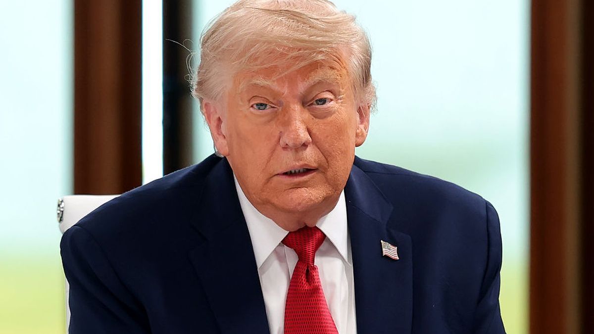 Trump, Britanya'nın yeni başbakanıyla görüşeceğini duyurdu