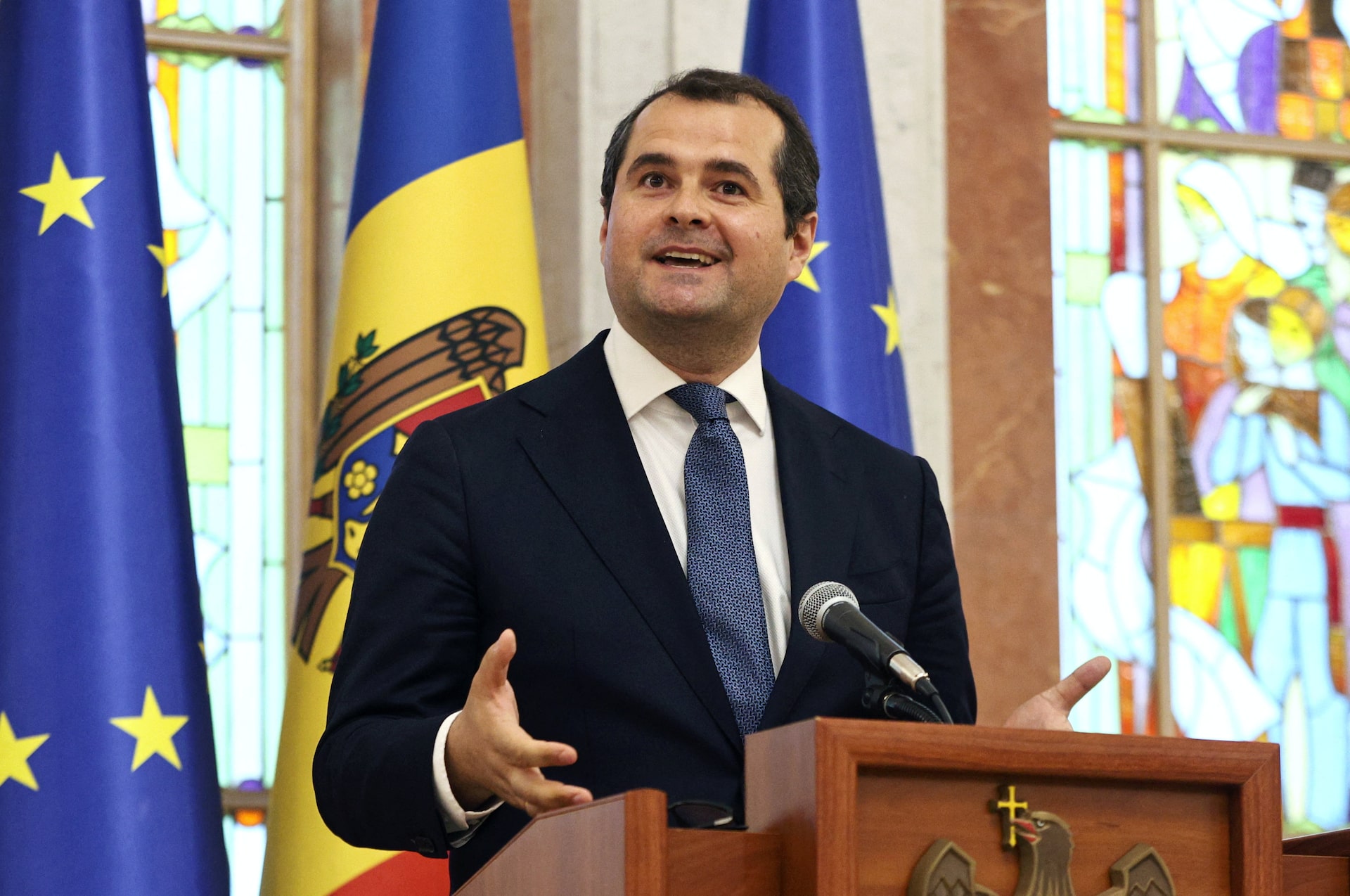Молдова парламенті Василе Тофан бастаған жаңа үкіметті мақұлдады
