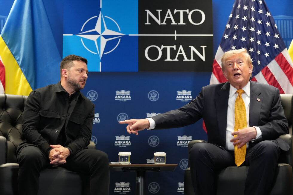 Трамп пен Зеленский Грэмді жерлеу қарсаңында Ақ үйде кездеседі