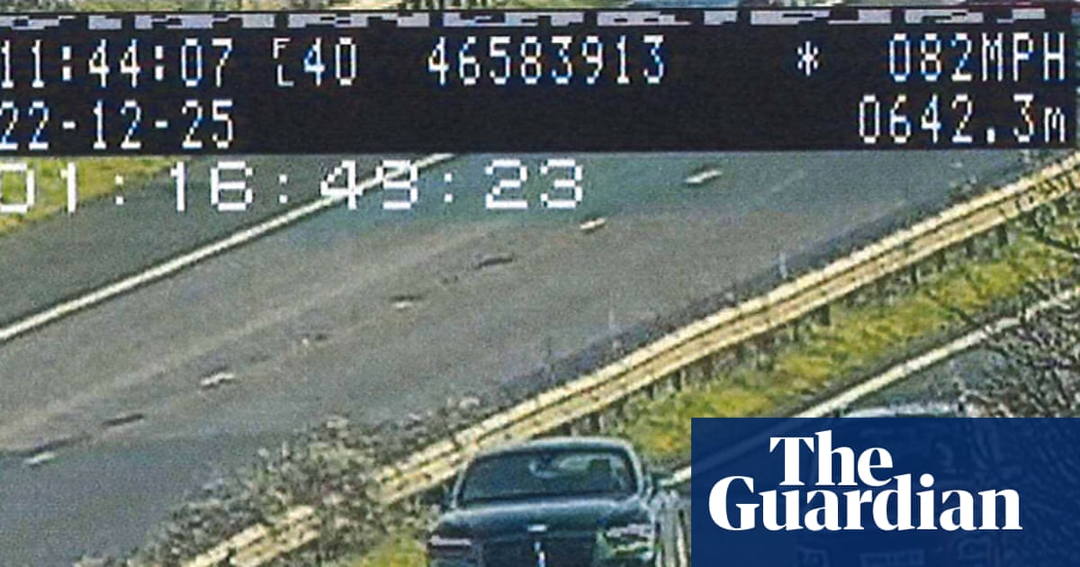 Top Gear жүргізушісі Ричард Хаммондқа жылдамдықты асырғаны үшін айыппұл салынды