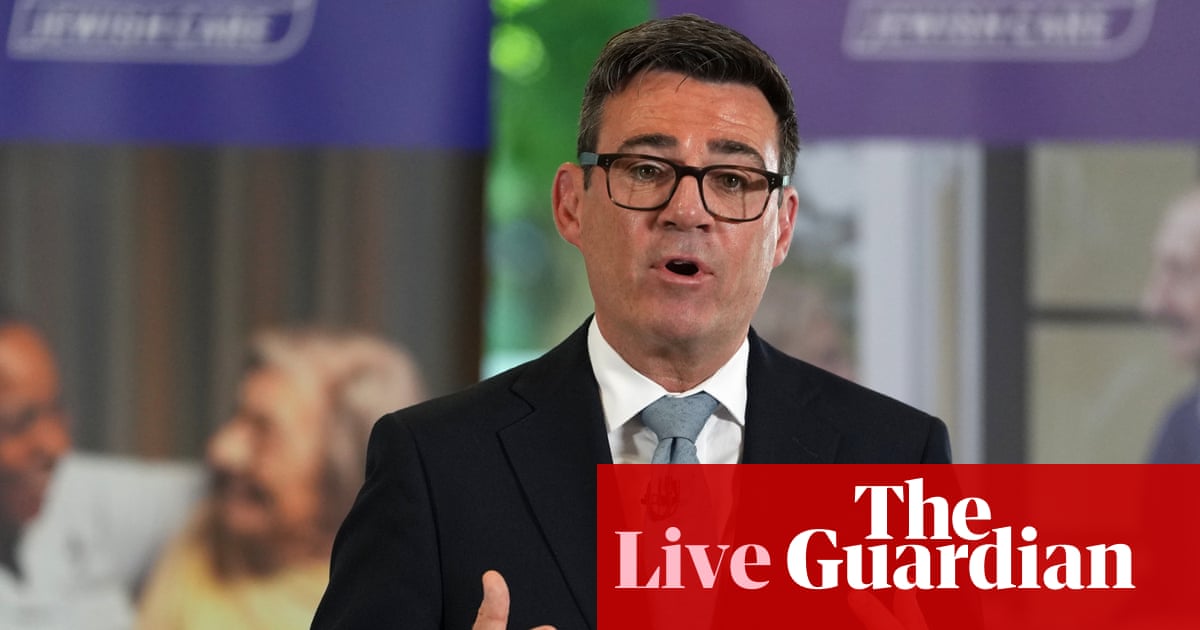 Andy Burnham Sosyal Yardım Reformunda Vergi Artışını Reddetmedi