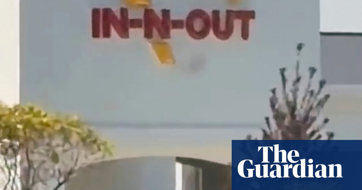 Стрельба в In-N-Out в Айдахо: несколько погибших, сообщает полиция