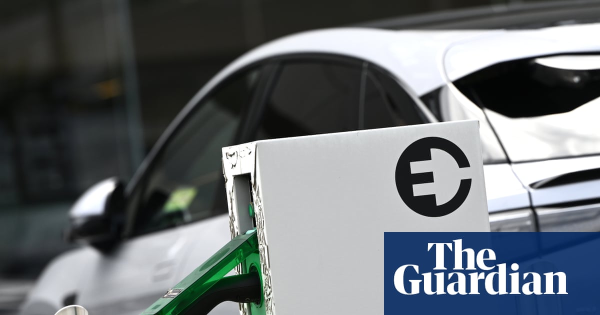 EVs and hybrids approach half of Australian new car sales amid ongoing fuel crisis