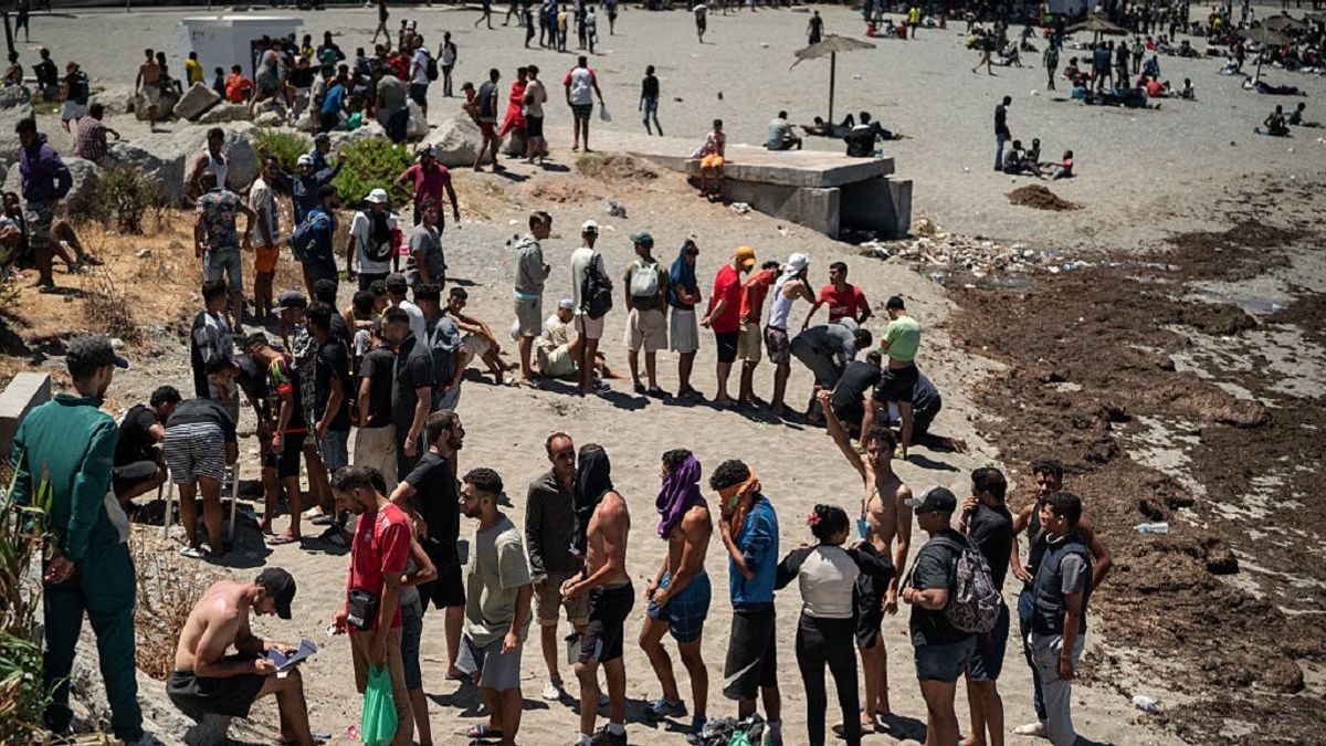 Morocco Explains Reasons Behind Migrant Surge to Spain
