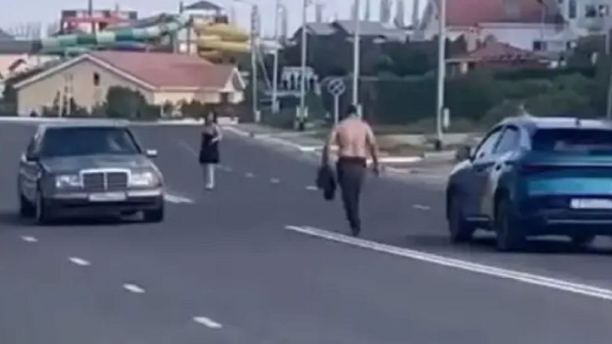 В Актау мужчина, угрожавший изнасилованием девушке, получил 30 суток ареста