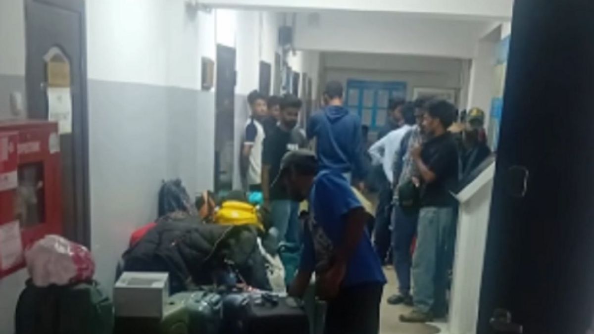 35 Indian nationals deported from Kazakhstan for migration violations