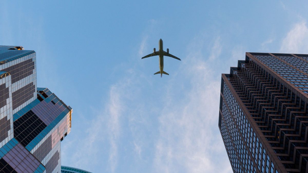 Europe Prepares to Launch Short-Haul Flights on Electric Planes