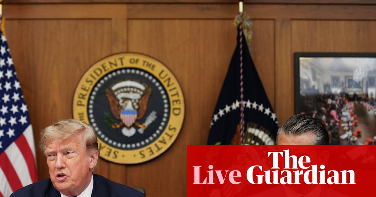 Трамп Хегсеттің жұмысына риза екенін айтты