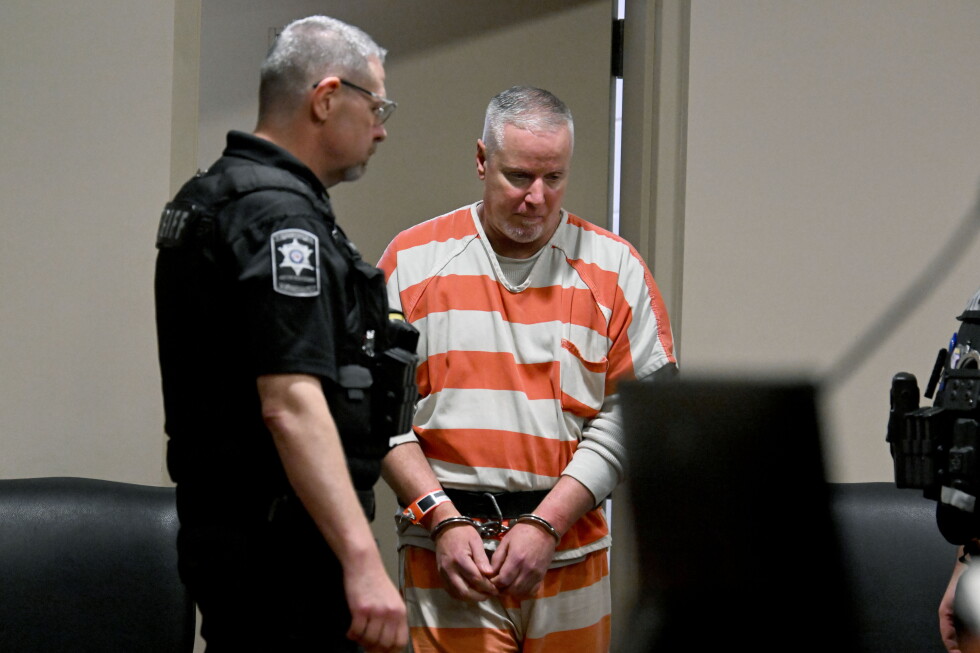 Georgia father convicted for giving son gun seeks new trial