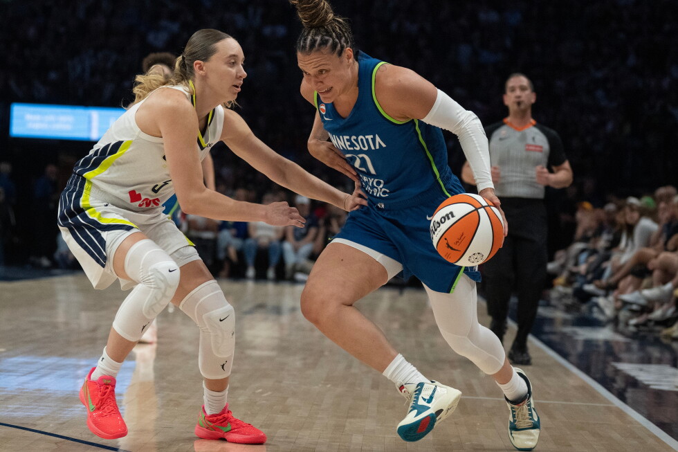 McBride sets WNBA record with 10 3-pointers in Lynx win
