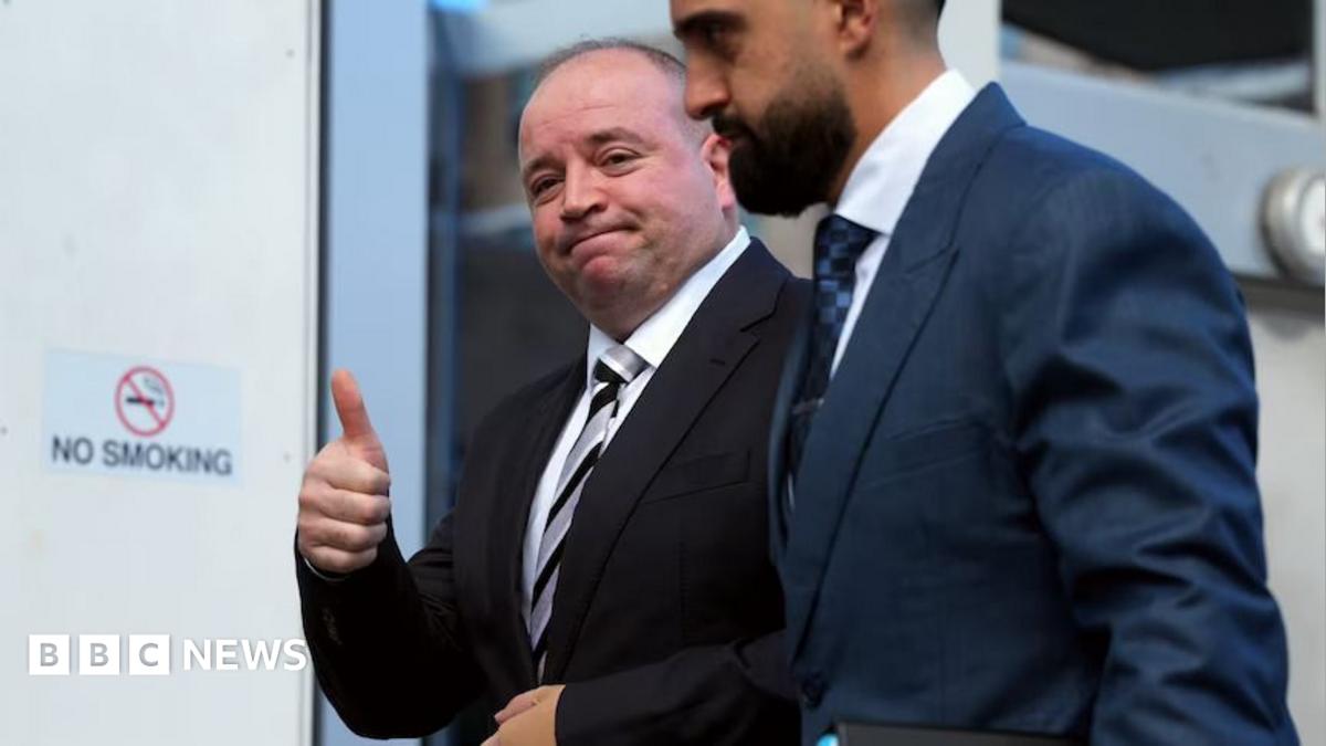 С героя стрельбы в Бонди-Бич сняты обвинения в нападении