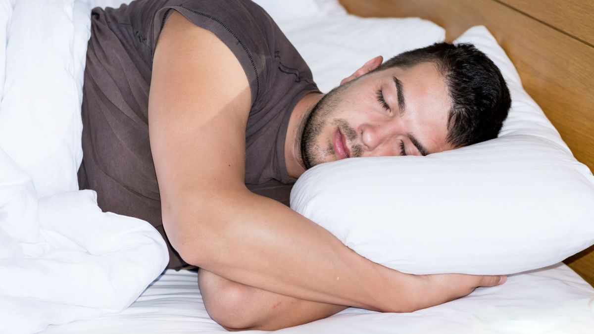 The First-Night Effect: Why It's Hard to Sleep in a New Place and How to Fix It