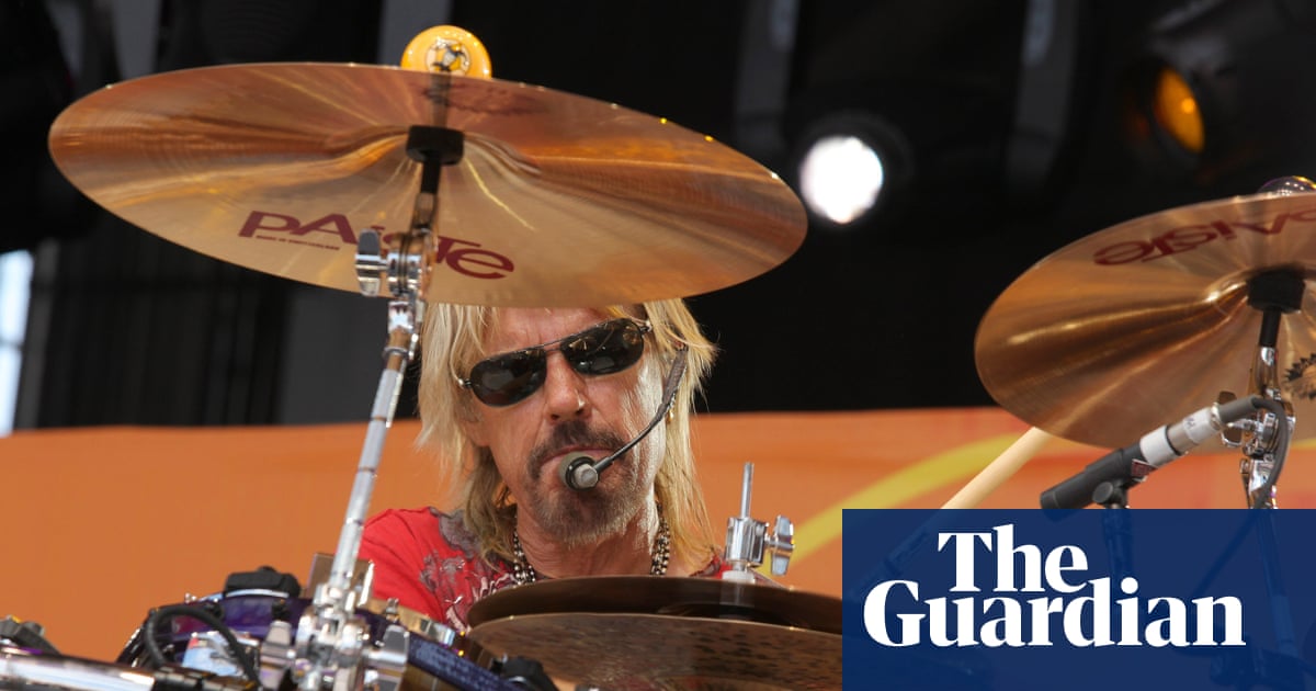 ZZ Top барабаншысы Фрэнк Бирд 77 жасында қайтыс болды
