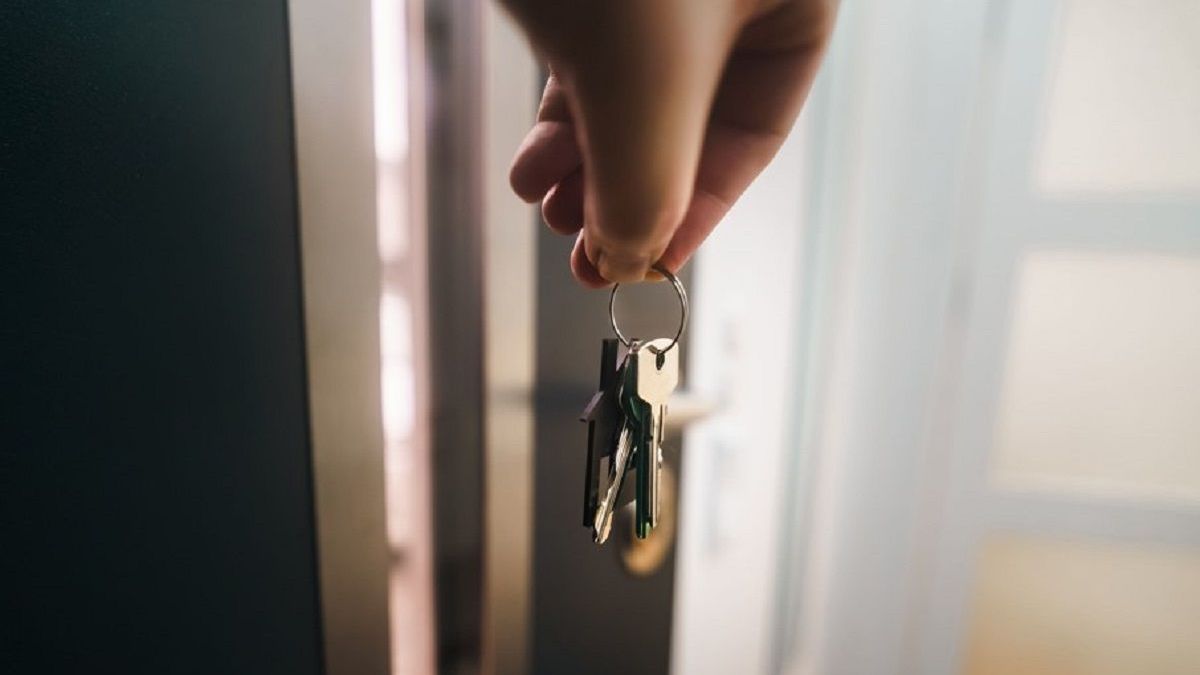 Akmola Region Resident Loses 10 Million Tenge in Astana Apartment Scam