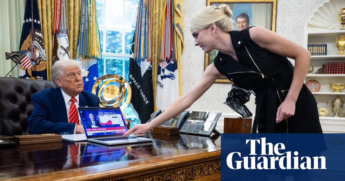 У помощницы Трампа нашли более 150 постов в поддержку штурма Капитолия