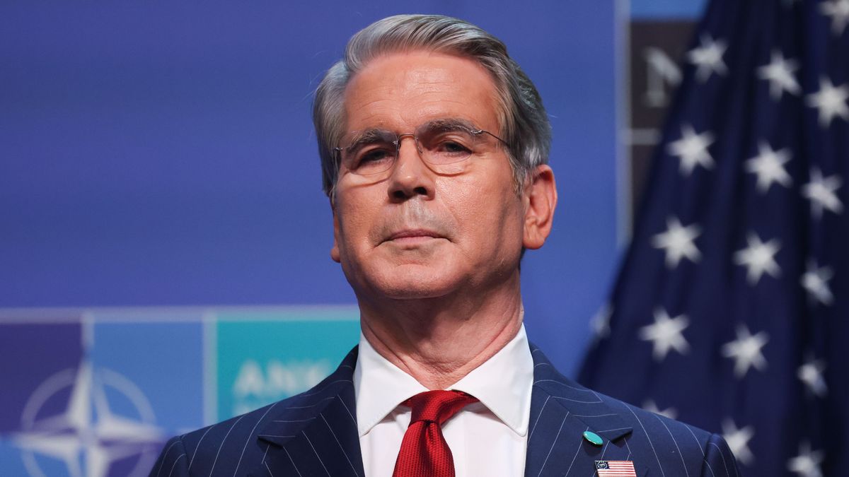 US Announces 'Largest Financial Onslaught' Against Iran