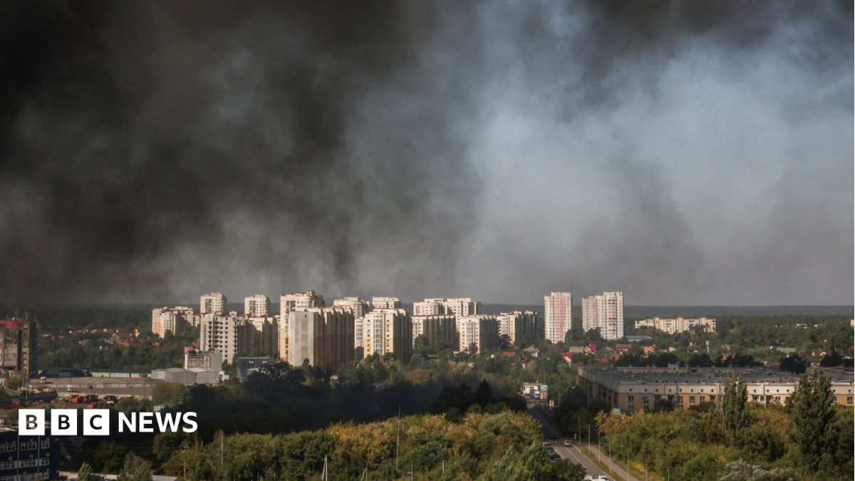 Kyiv Drone Strike Kills 27, Hundreds Evacuated