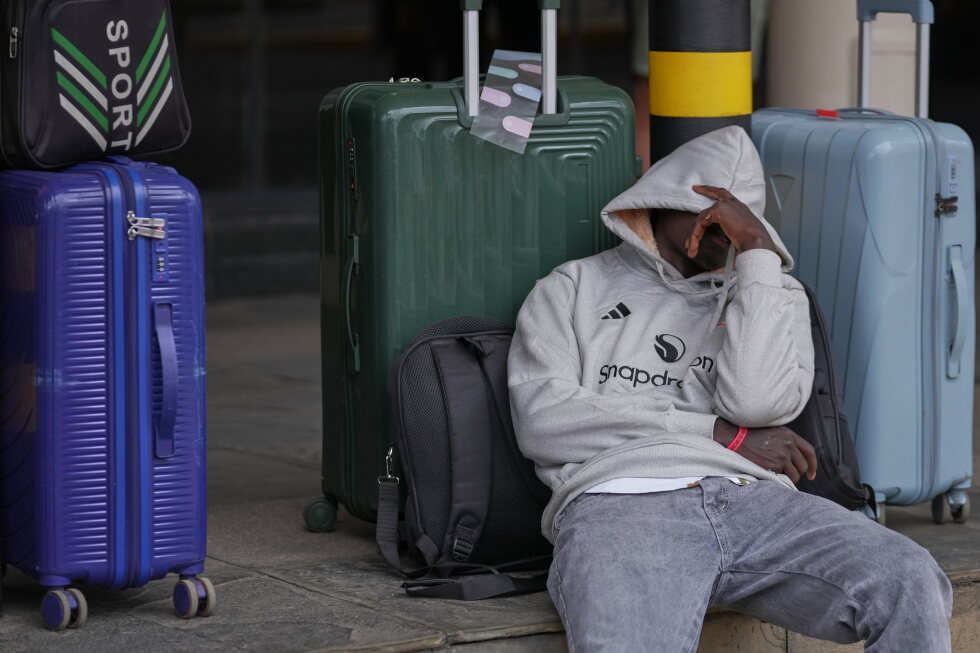 Kenyan aviation workers end strike that paralyzed capital airport