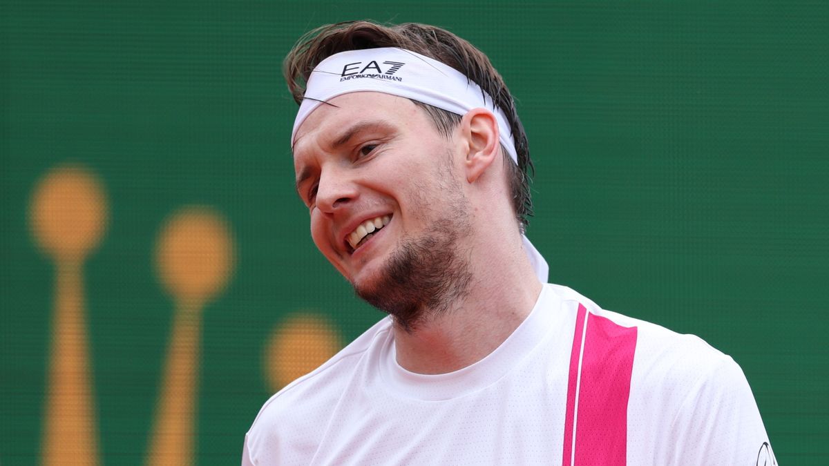 Александр Бублик бес сетте жеңіліп, US Open-пен қоштасты