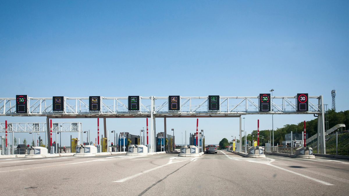 RFID Tags on Kazakhstan's Toll Roads: How to Save on Travel