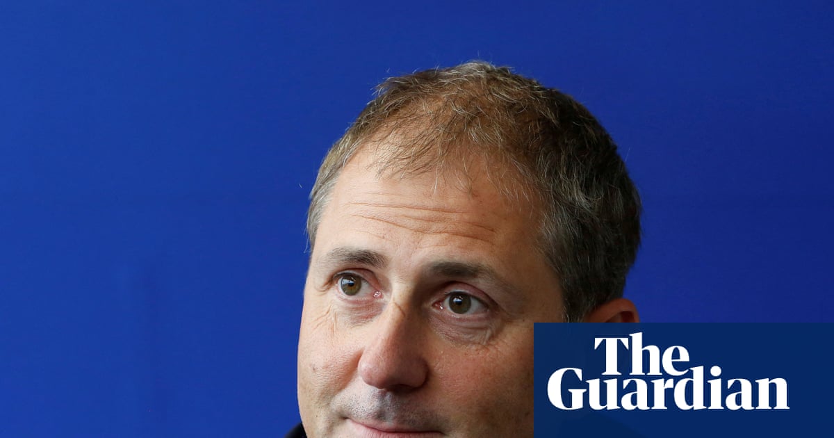 Бывший глава нефтяного подразделения Glencore не признал обвинения во взяточничестве