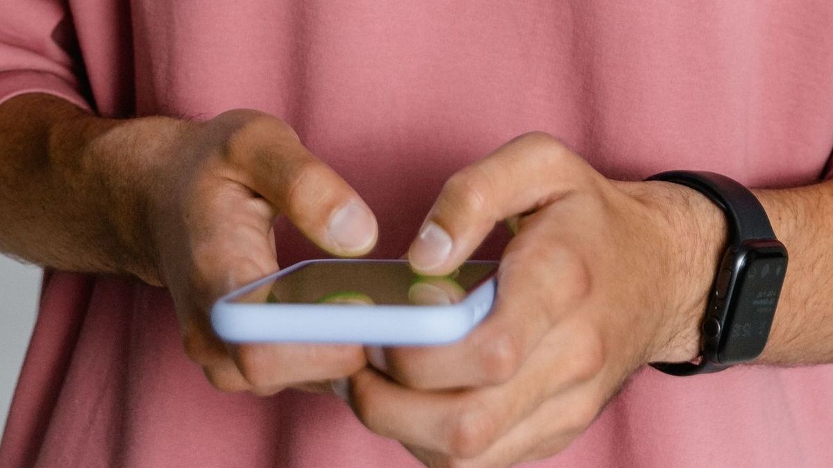 Astana Resident Jailed for 20 Days Over Video with Profanity and Drugs
