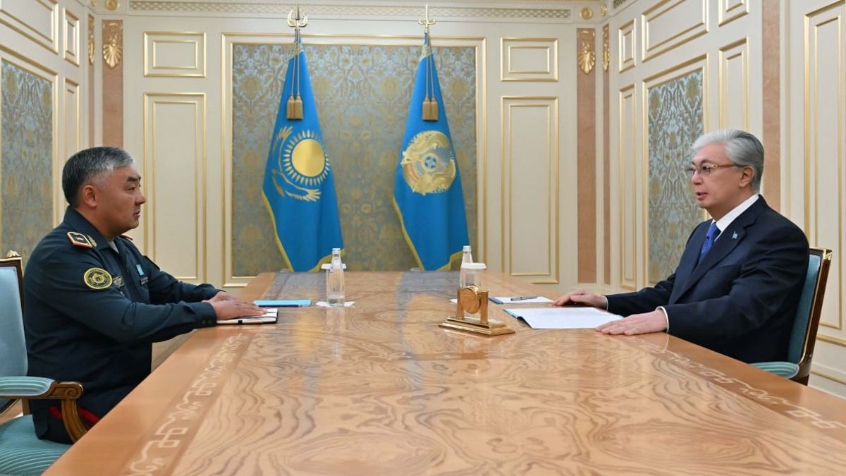Тоқаев жаңа қорғаныс министрі Мырзахметовті қабылдап, тапсырмалар берді