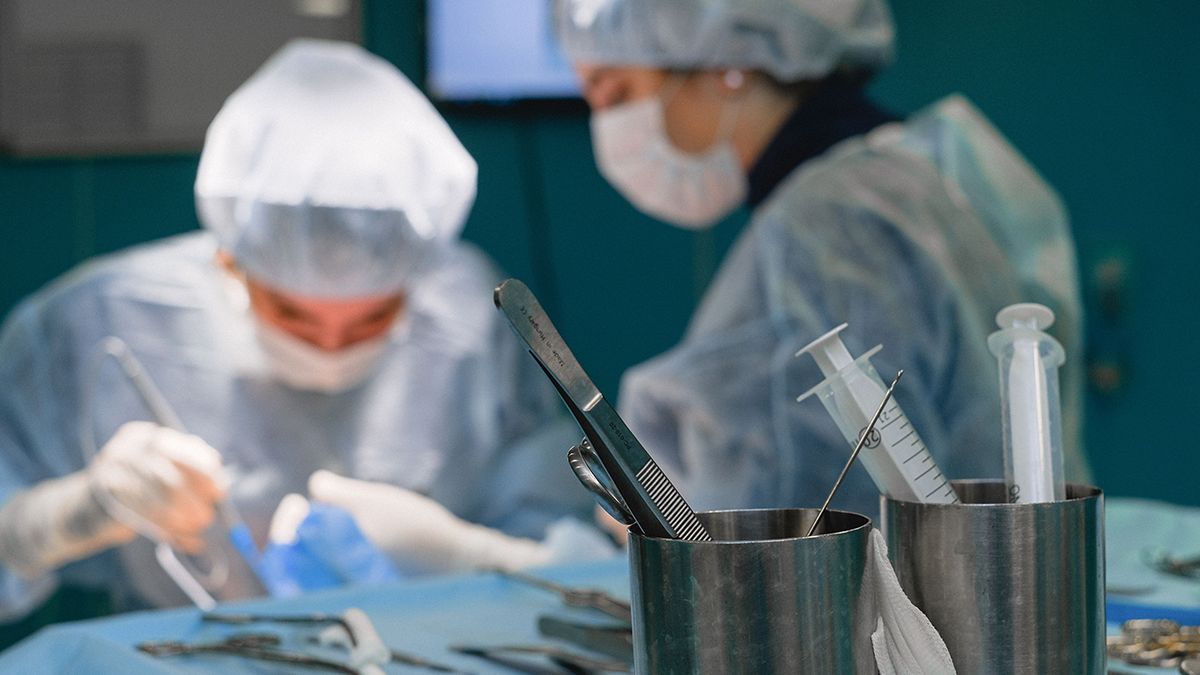 Surgeons in Uralsk Remove Nearly a Kilogram of Hair from Child's Stomach