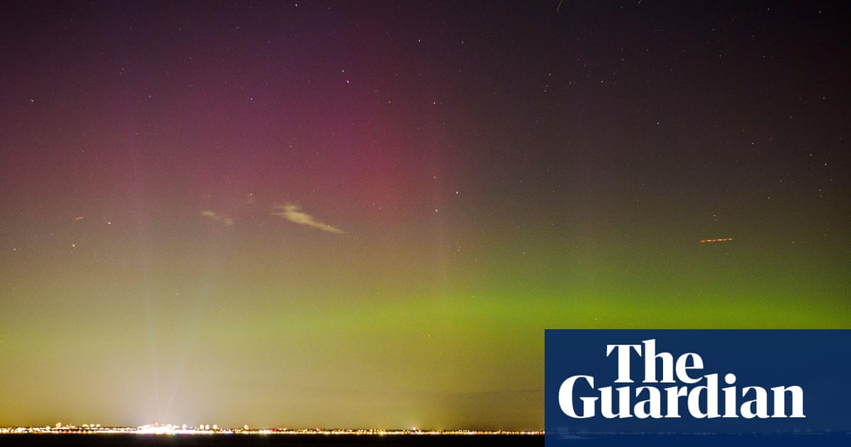 Северное сияние озарило небо Великобритании