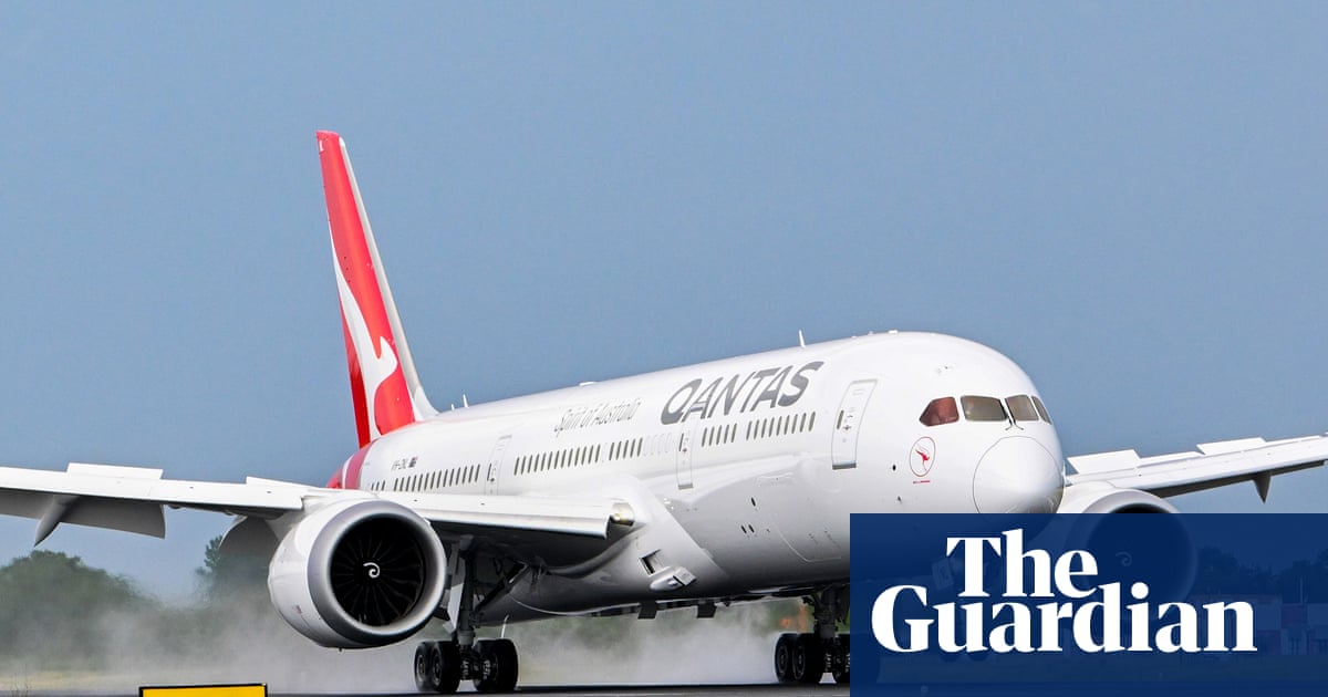 Qantas отстранил самолет после обнаружения постельных клопов в Риме