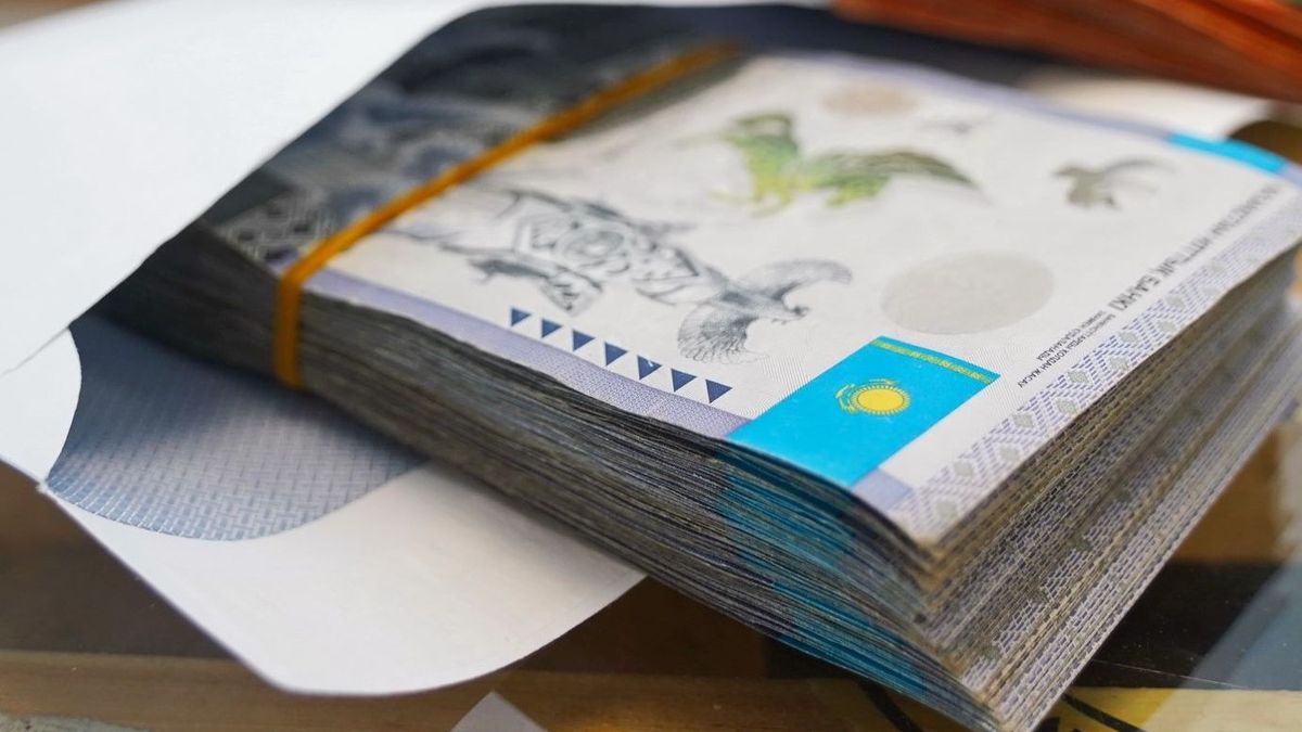 Kazakh Transport Inspector Fined 5.95 Million Tenge for Bribery