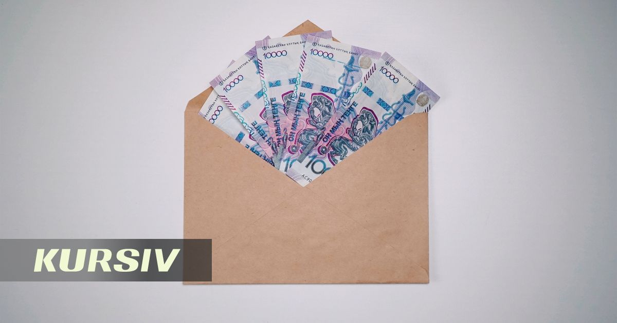 Kazakhs Shift Savings From FX Deposits to Tenge Accounts