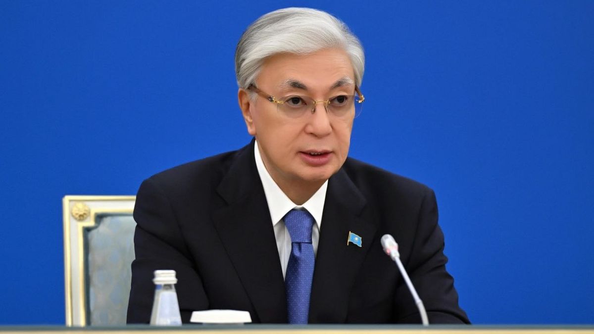 Тоқаев: Қазақстан цифрлық экономика құруға міндетті, бірақ әзірге «сөз көп, іс аз»