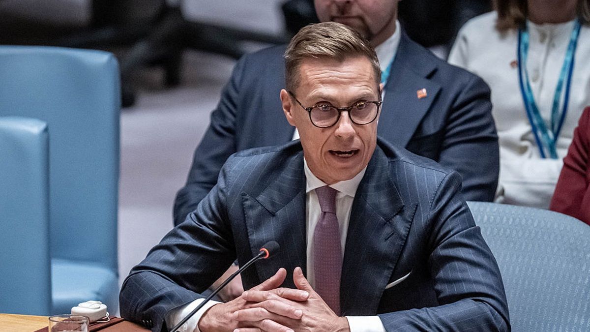 Finland and Norway leaders' call with Putin sparks NATO rift