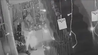 Теміртауда подъездегі шыршаны тұтатқан 33 жастағы ер адам 10 тәулікке қамалды