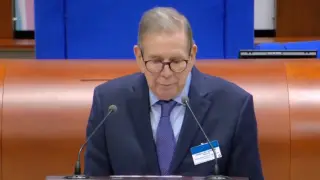 Кризис в Каракасе: Гонсалес объявил себя президентом и обратился к армии